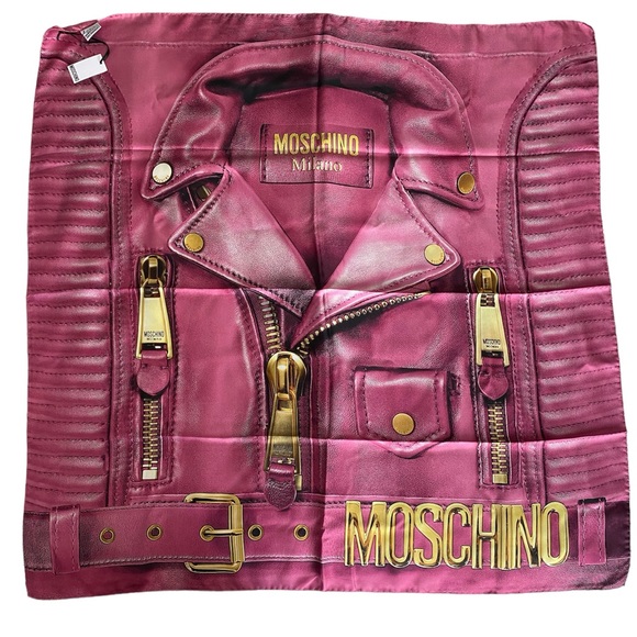 🔥🔥🔥NWT Moschino - Picture 1 of 3